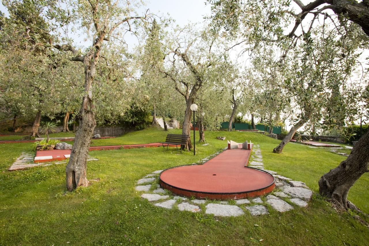 Villaggio Albergo Casa E Lago Brenzone sul Garda Eksteriør bilde
