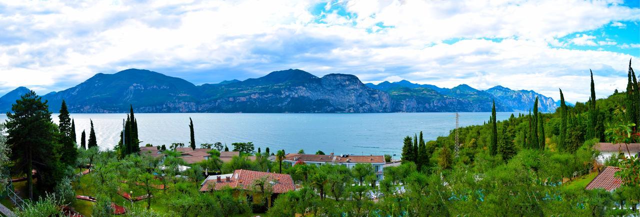Villaggio Albergo Casa E Lago Brenzone sul Garda Eksteriør bilde